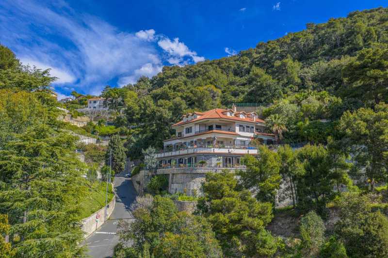 博尔迪盖豪华公寓出售