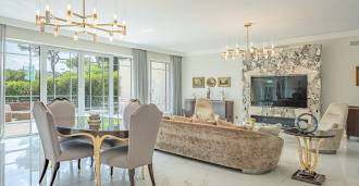 豪华别墅在EUR,罗马 - 出售中。