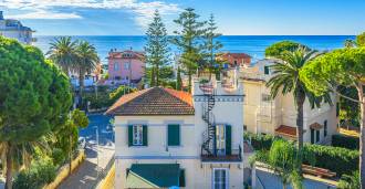 出售位于圣玛丽内拉的舒适别墅。