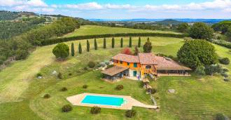 Тревиньяно-Романо，布拉恰诺湖别墅出售